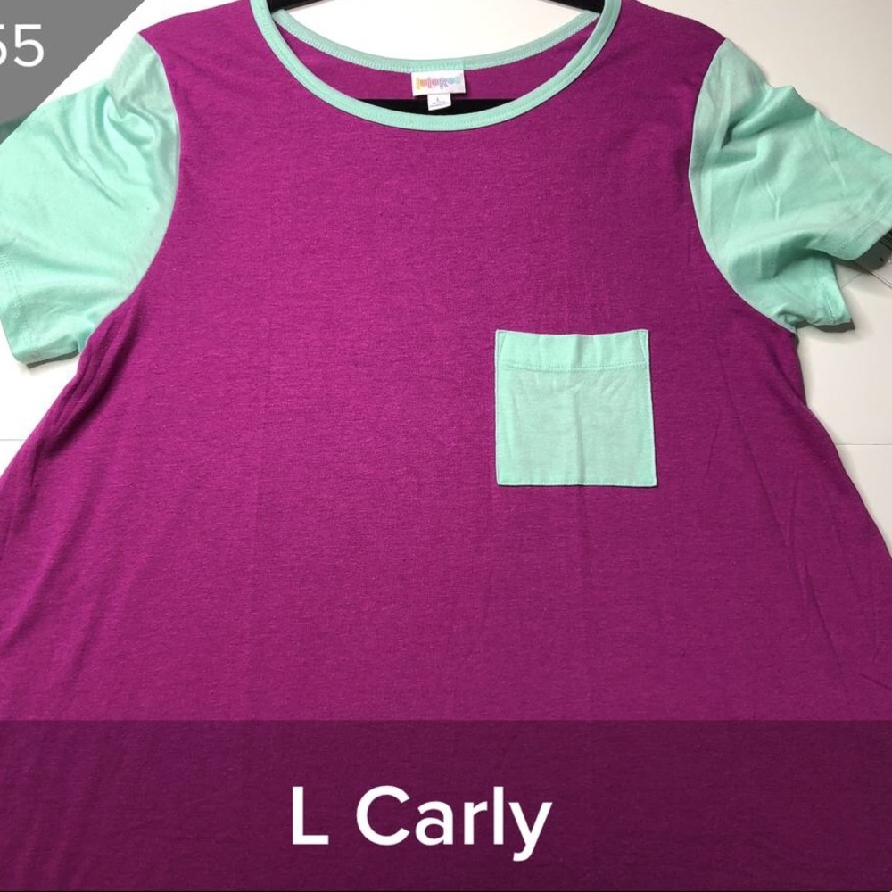 NWT Large Carly